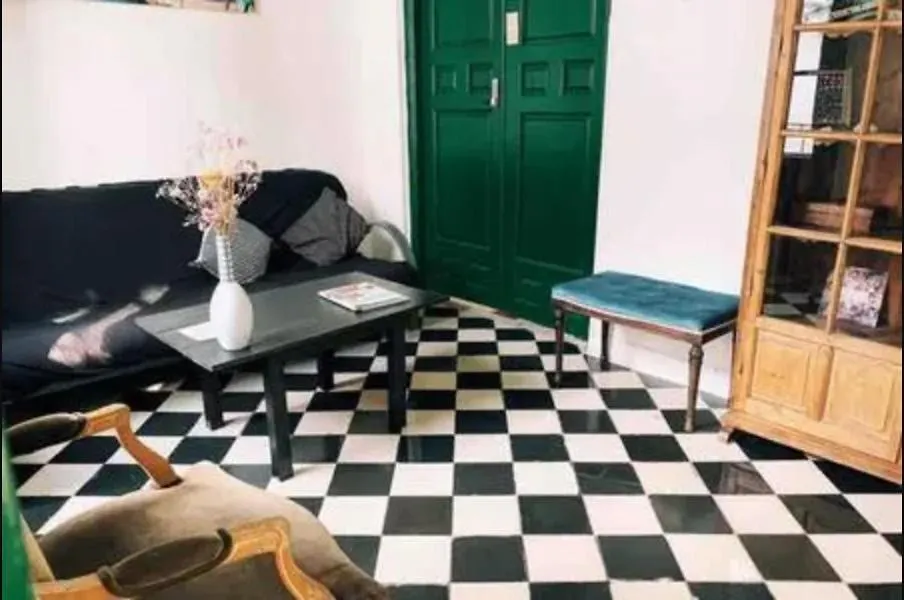 Maria Magdalena - Room 7 Malaga