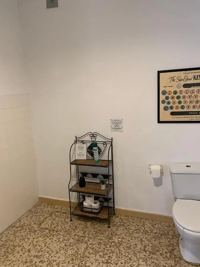 מאלגה Maria Magdalena - Room 7 0*,